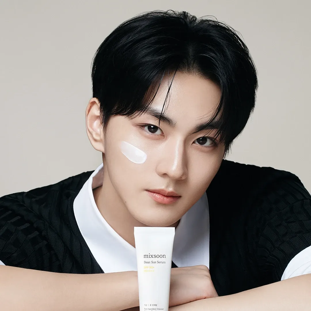 Recent activity shot of Jungwon (ENHYPEN)