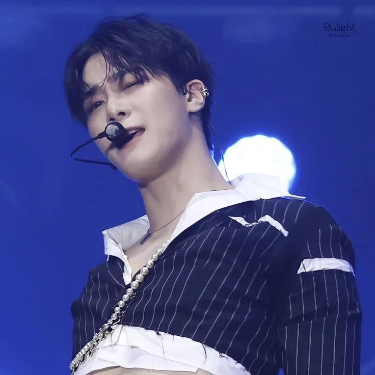 Latest photo of Moonbin (ASTRO)