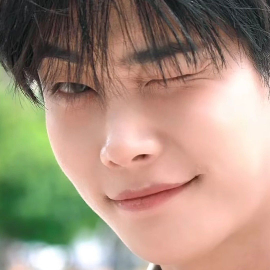 Latest photo of MJ (ASTRO)