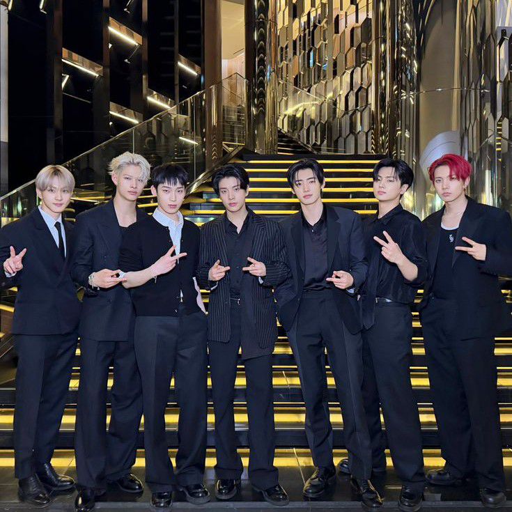 ENHYPEN的最新照片