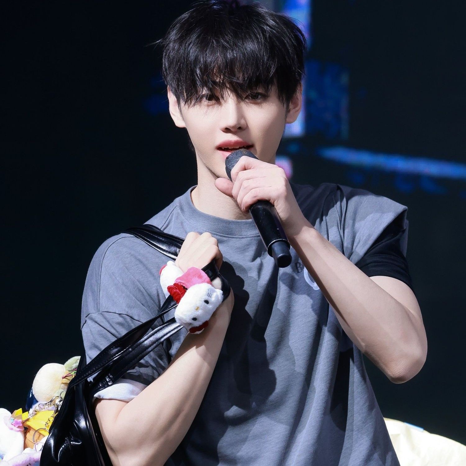 Behind-the-scenes cut of Sunghoon (ENHYPEN)