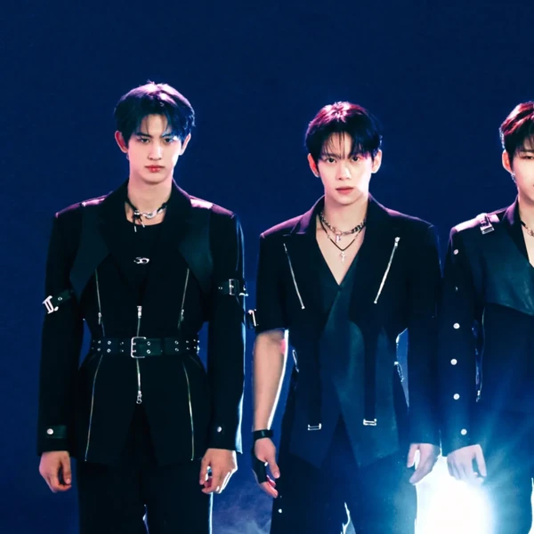 Popular profile picture of YOUNITE loved by fans