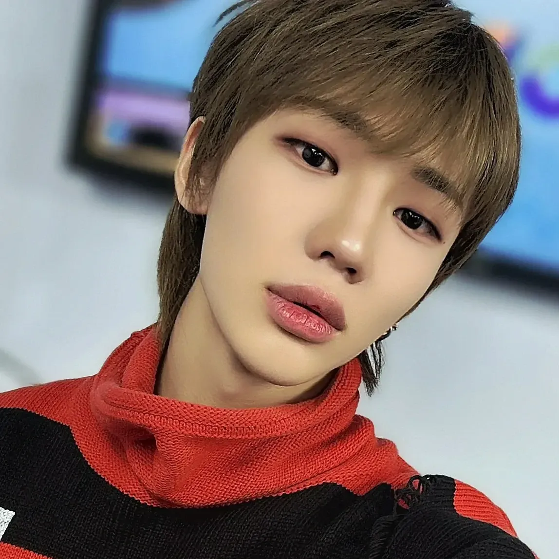 Latest photo of Junhyeok (TNX)