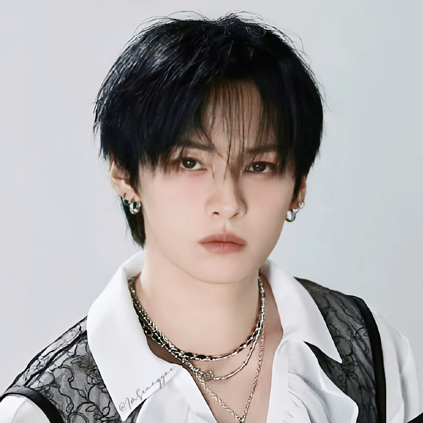 Latest photo of Lee Know (Stray Kids)