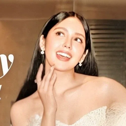 Behind-the-scenes cut of Chanty (Lapillus)