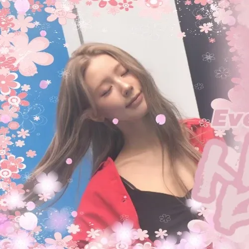 Latest photo of Miyeon (i-dle)