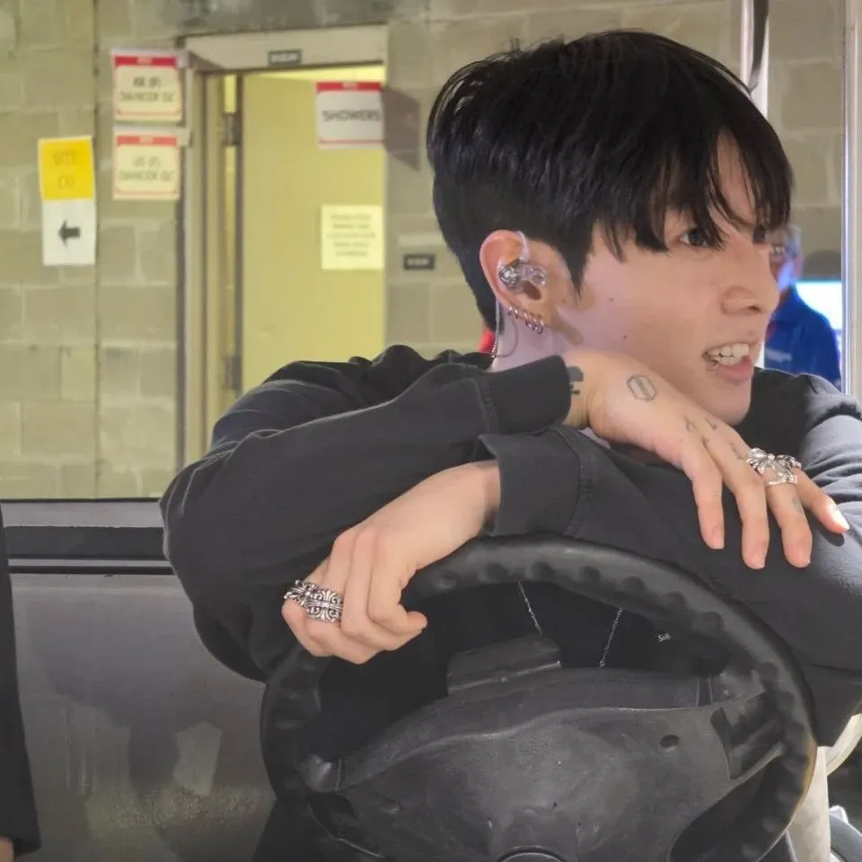 Behind-the-scenes cut of Jungkook (BTS)