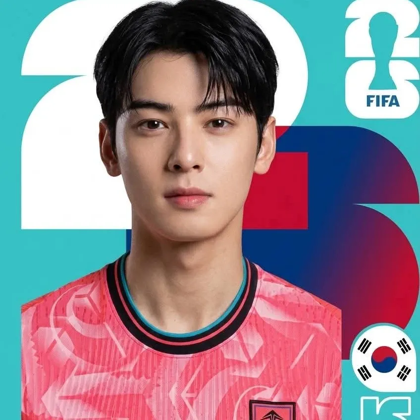 Latest photo of Eunwoo (ASTRO)