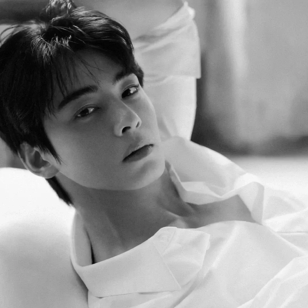 Latest photo of Eunwoo (ASTRO)