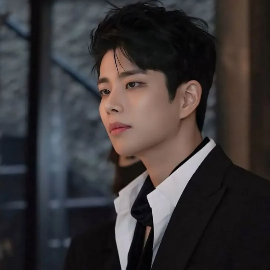 Behind-the-scenes cut of MJ (ASTRO)