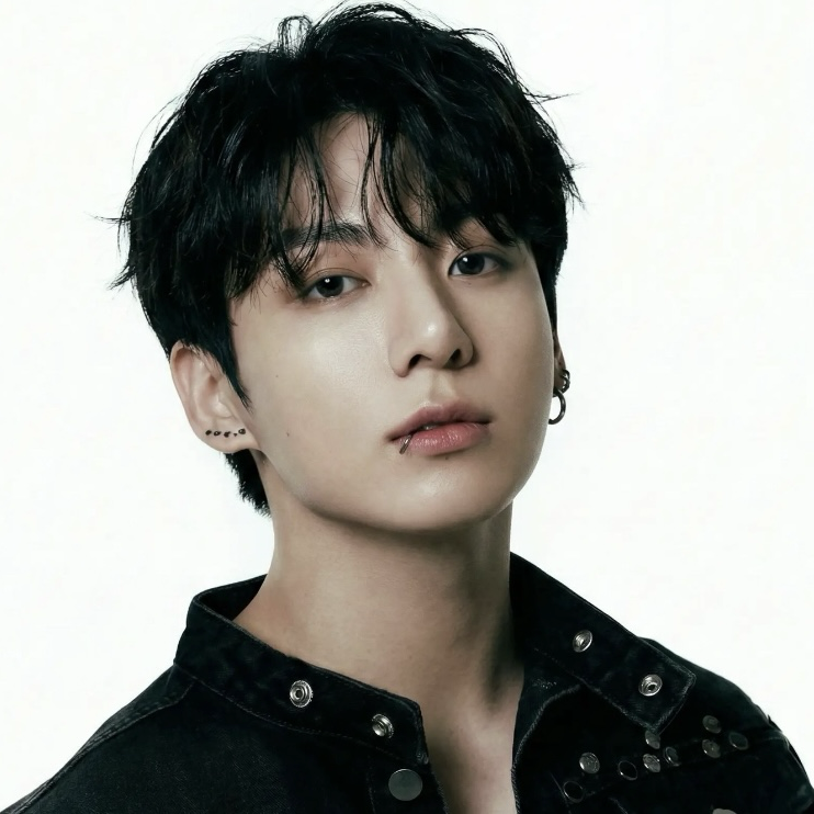 Latest photo of Jungkook (BTS)