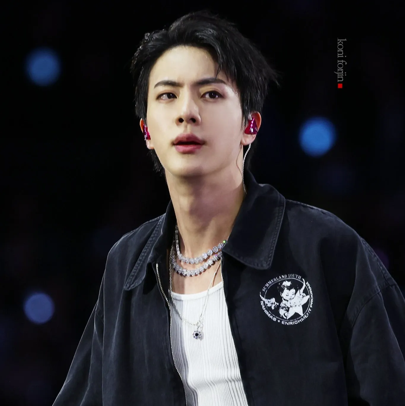 Foto terbaru Jin (BTS)