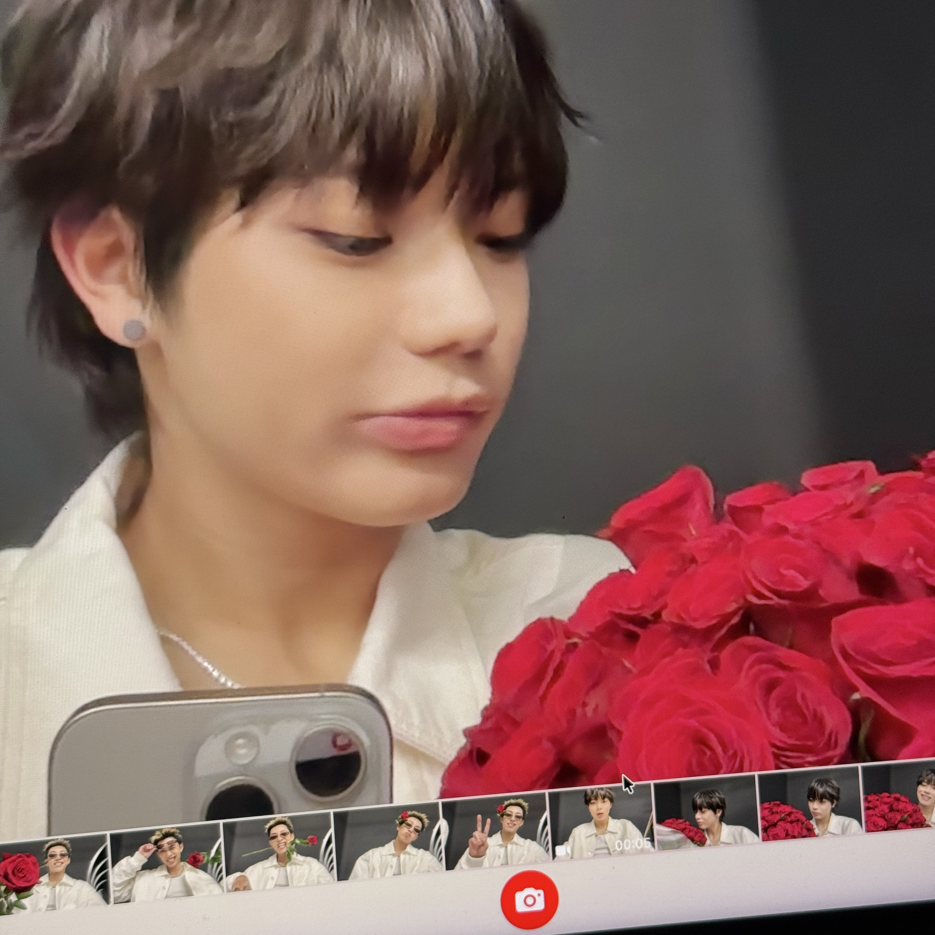 Behind-the-scenes cut of Ohyul (LNGSHOT)