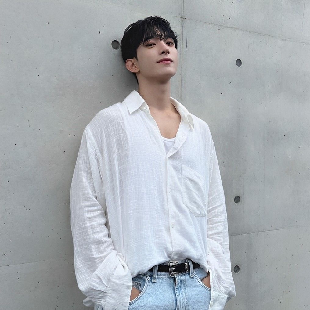 Latest photo of DK (SEVENTEEN)