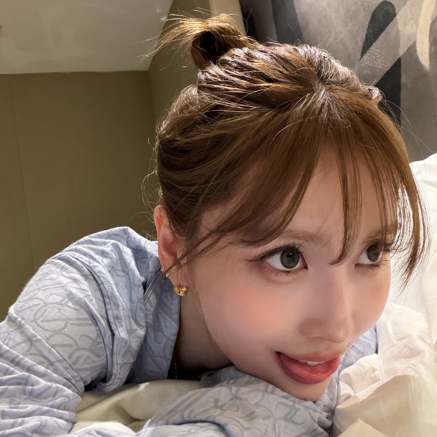 모모 (TWICE) 최근 활동샷