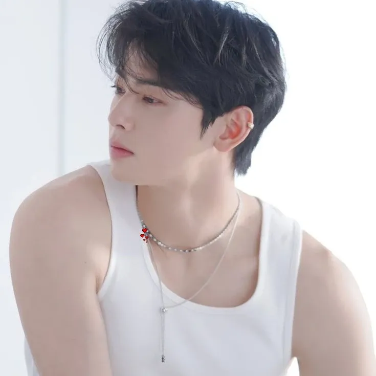 Behind-the-scenes cut of Eunwoo (ASTRO)