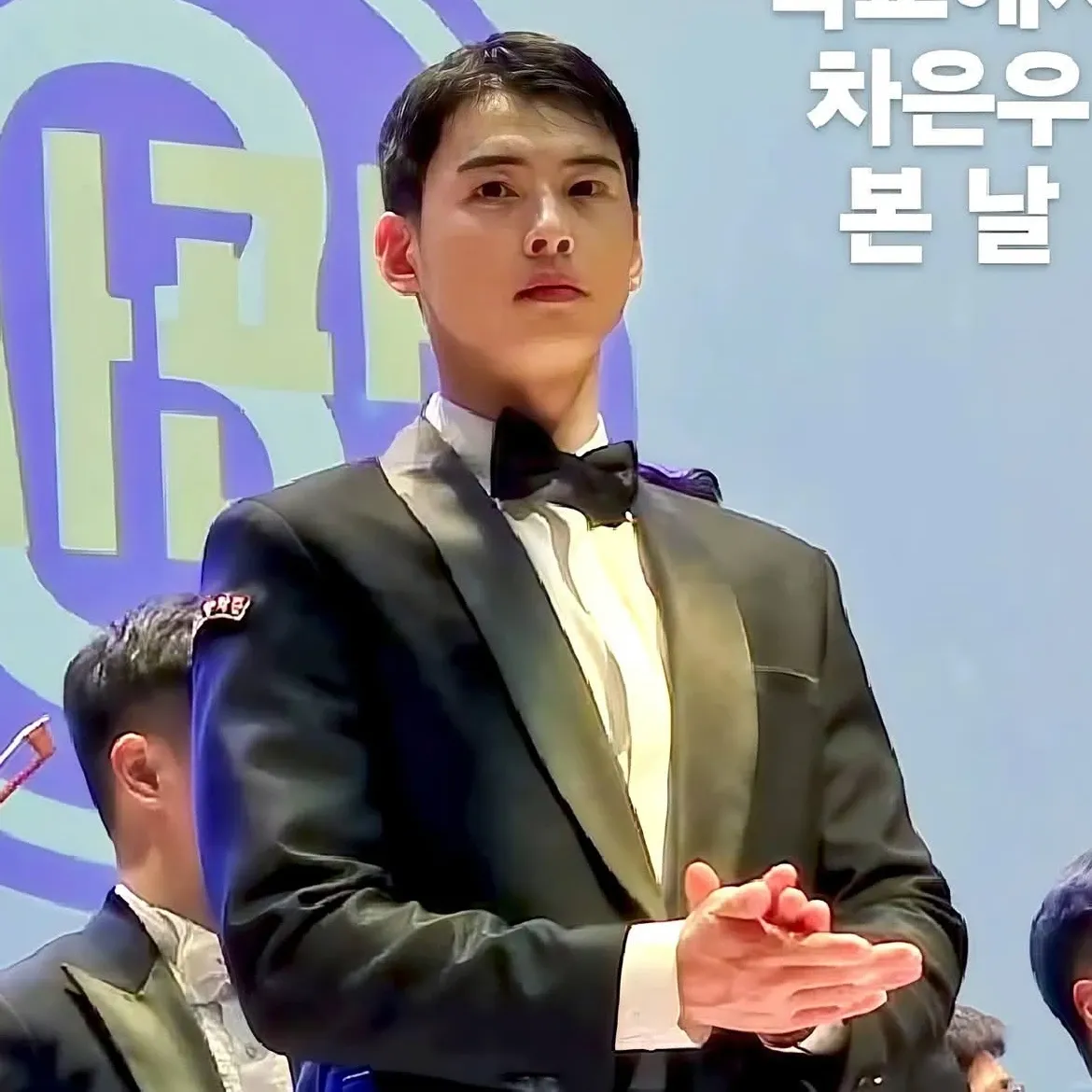 Behind-the-scenes cut of Eunwoo (ASTRO)