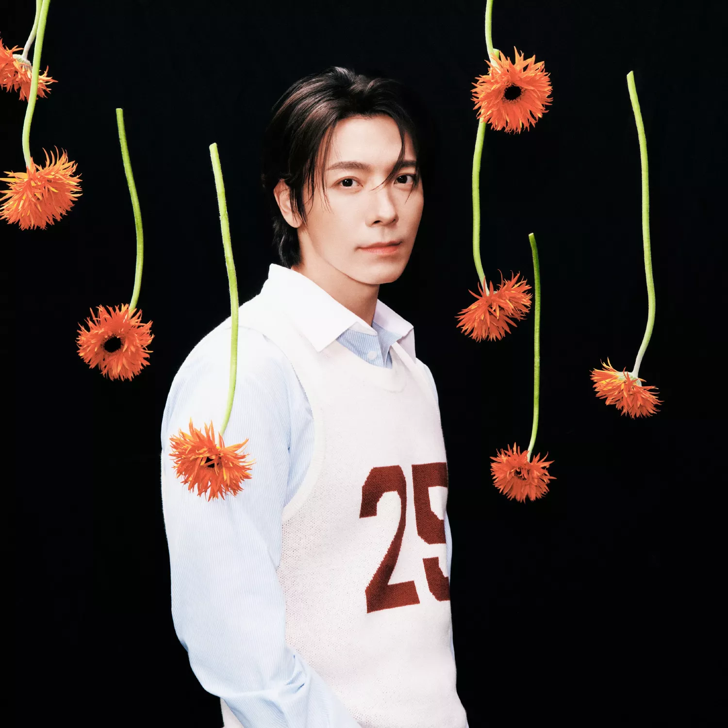 Latest photo of Donghae (Super Junior)