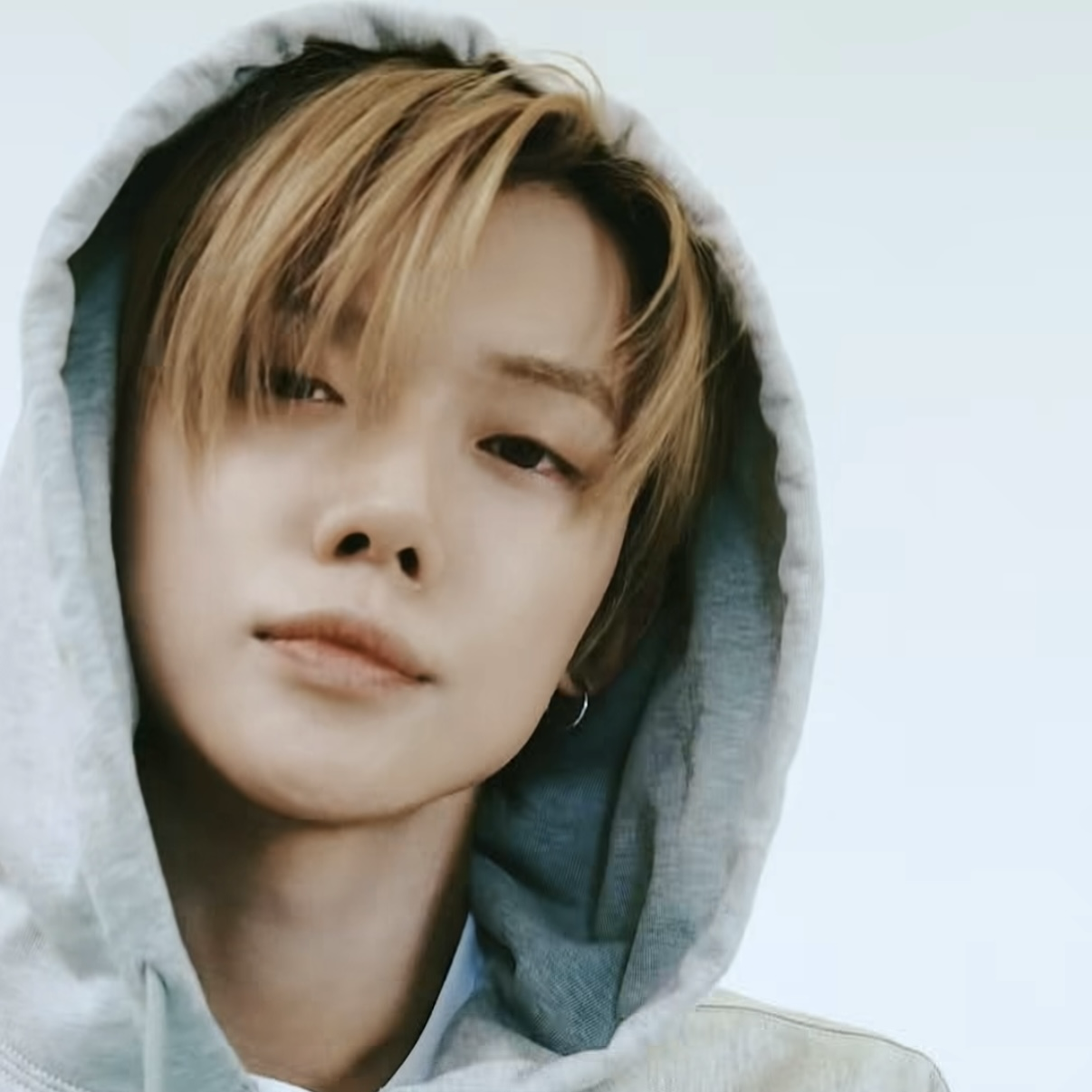 Latest photo of Yeonjun (TOMORROW X TOGETHER)