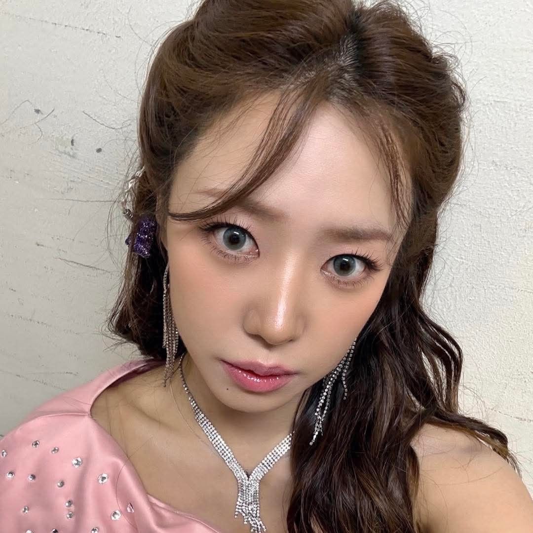 Foto terbaru Kim Namjoo (Apink)