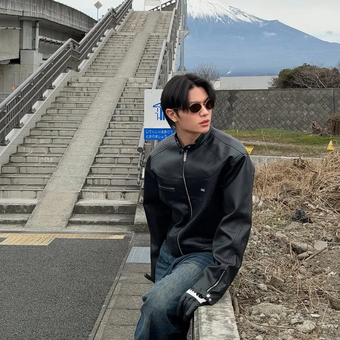 Behind-the-scenes cut of William (LYKN)