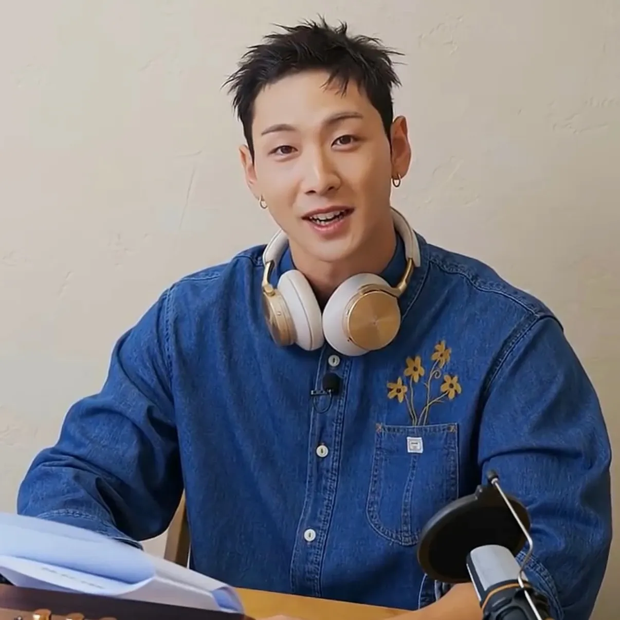 백호의 최신 사진