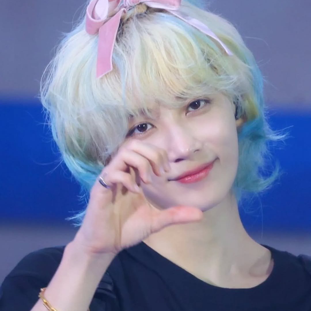 Behind-the-scenes cut of Jeonghan (SEVENTEEN)