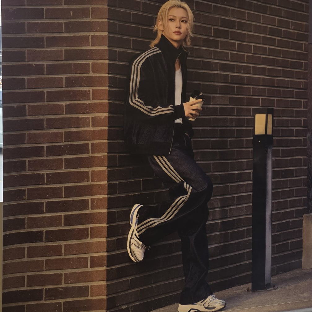 Behind-the-scenes cut of Felix (Stray Kids)