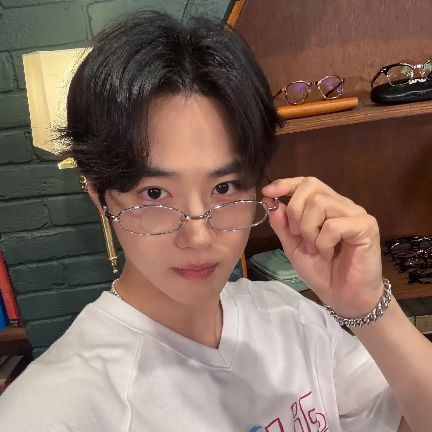 Suho (EXO)粉丝拍下的瞬间