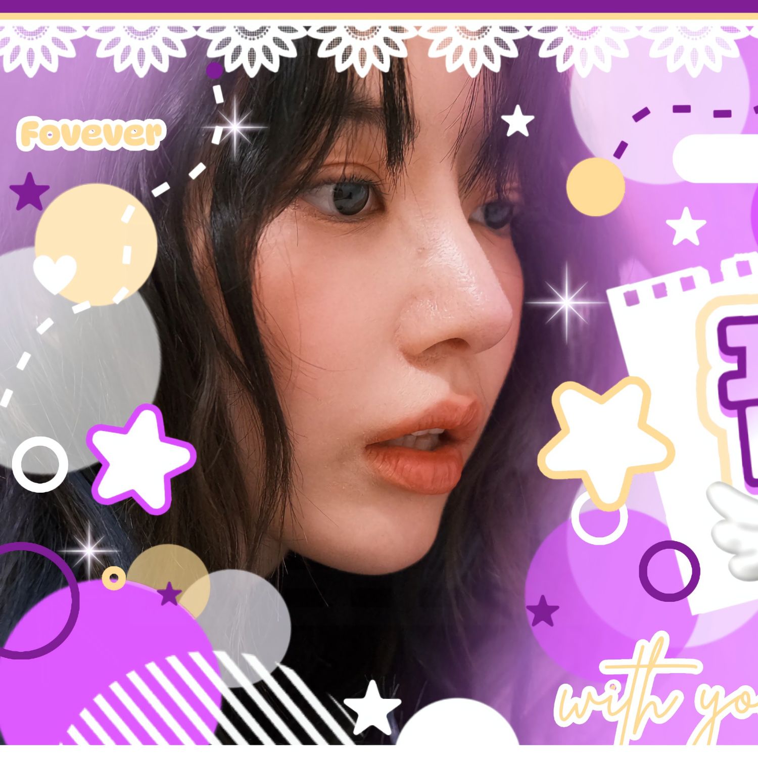 Recent activity shot of Sakura (LE SSERAFIM)