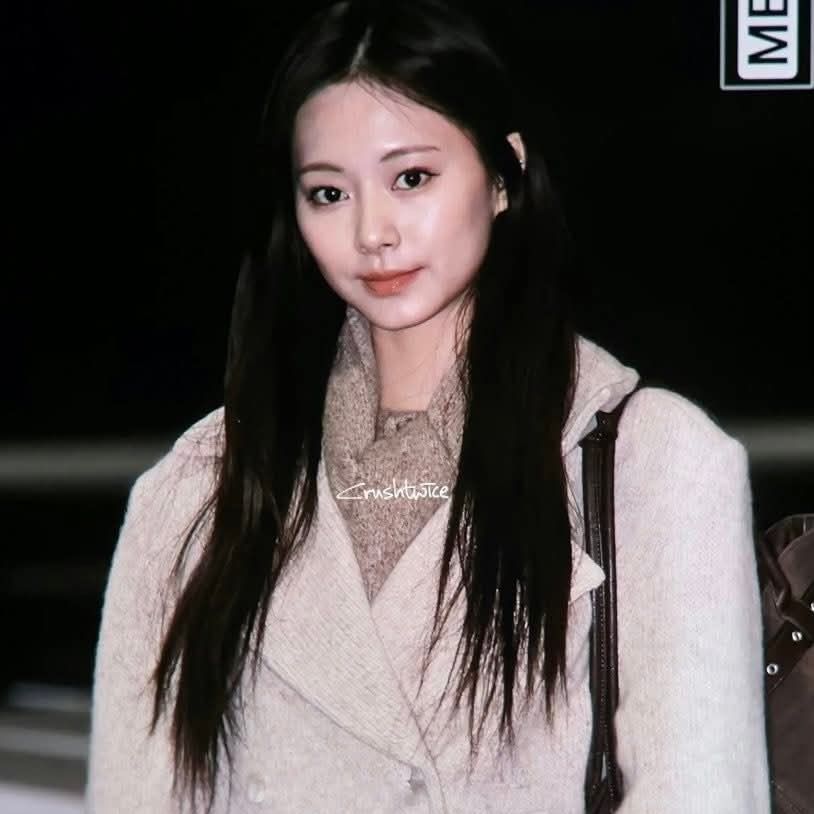 Potret di balik layar Tzuyu (TWICE)