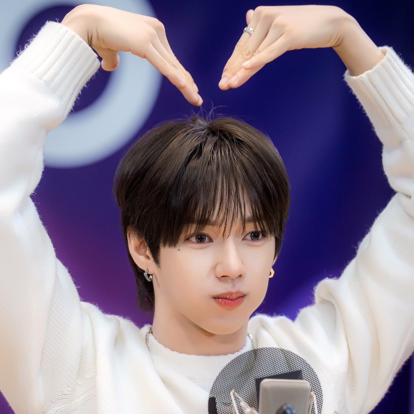 Recent activity shot of JL (AHOF)