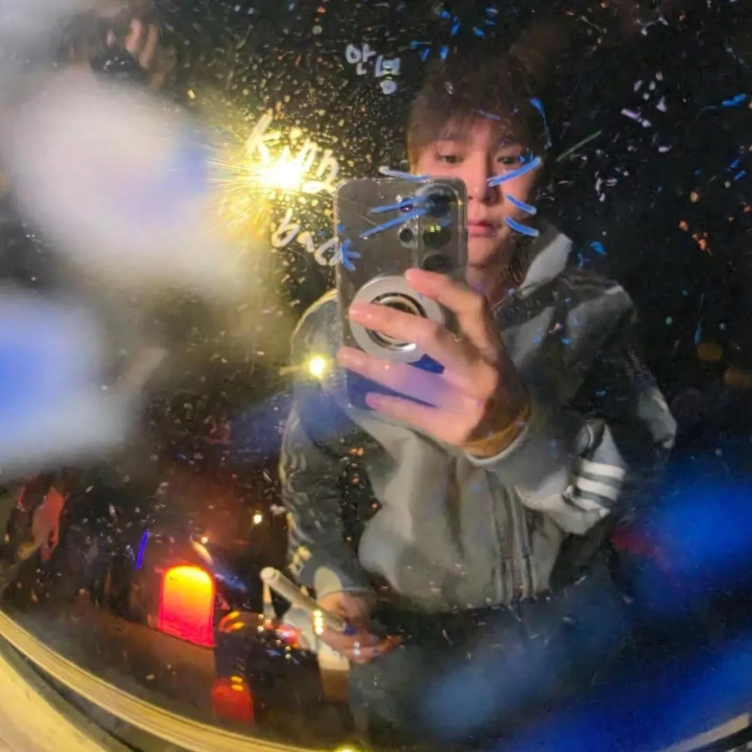 A moment captured by Eunseok (RIIZE)'s fan