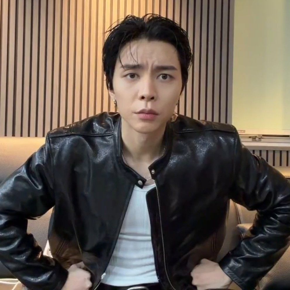 Behind-the-scenes cut of Johnny (NCT 127)