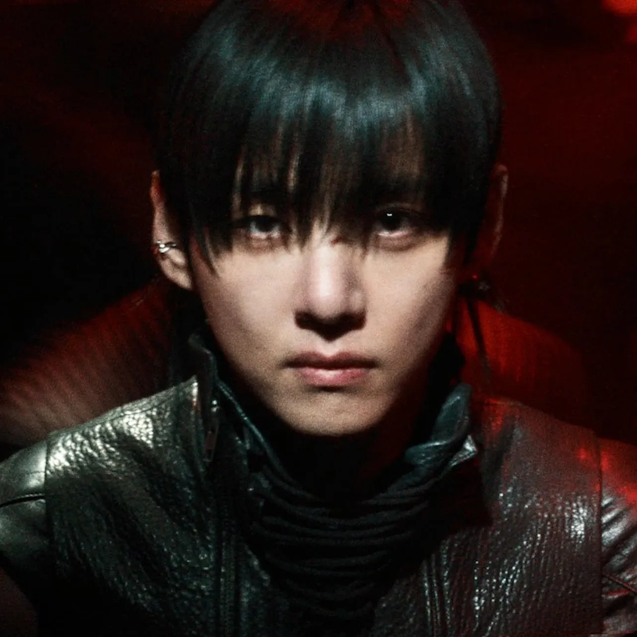 Recent activity shot of V (BTS)