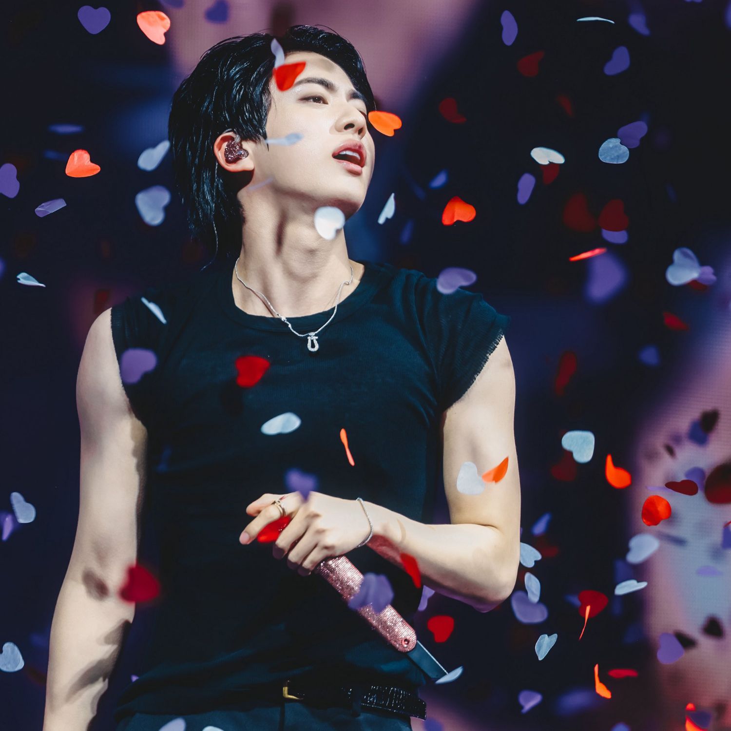 Behind-the-scenes cut of Jin (BTS)