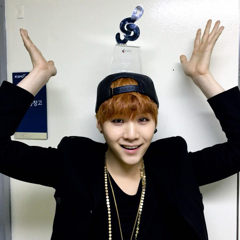 Behind-the-scenes cut of SUGA (BTS)