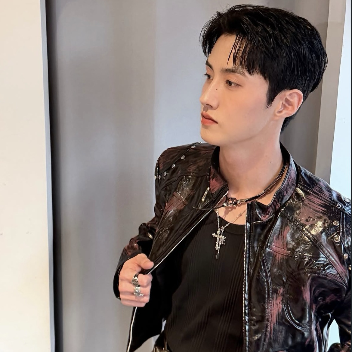 Recent activity shot of Yeoone (PENTAGON)