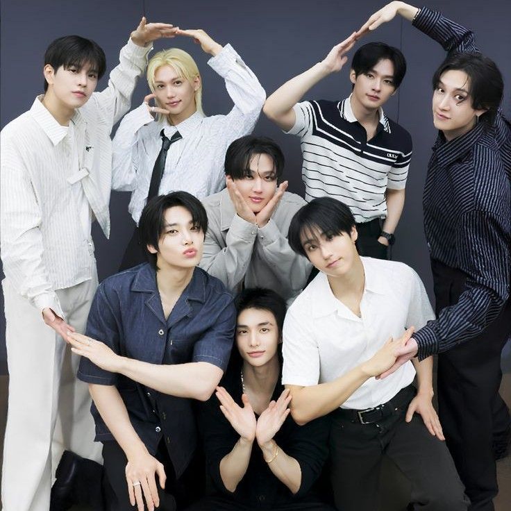 Stray Kids의 최신 사진