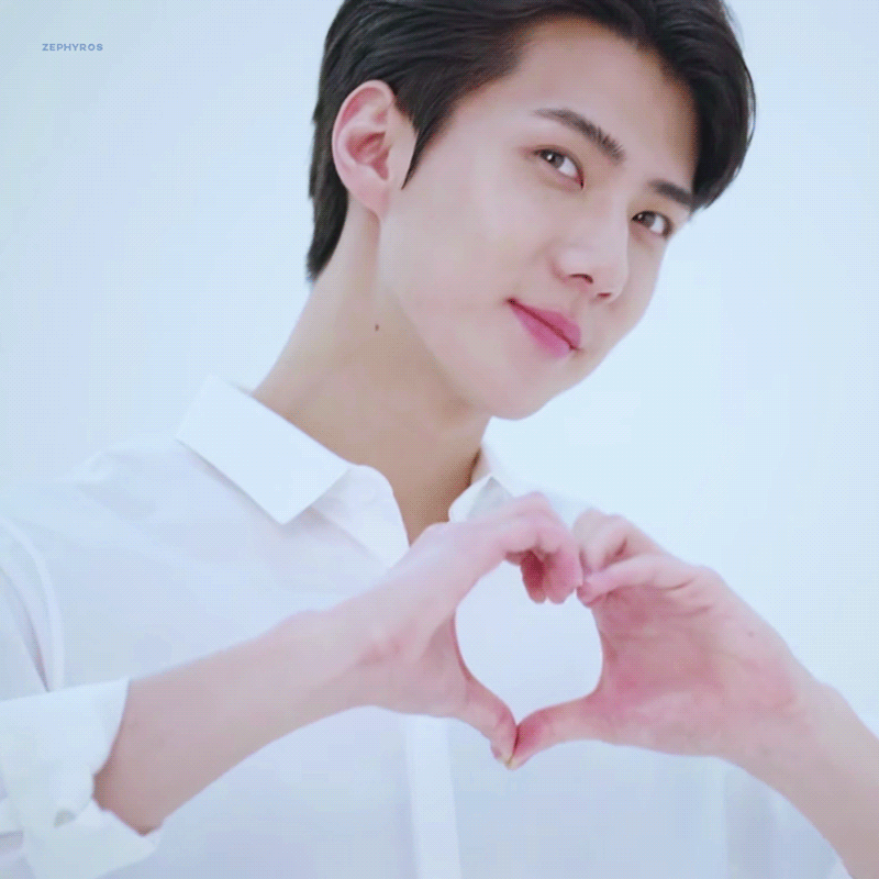세훈 (EXO)의 비하인드 컷