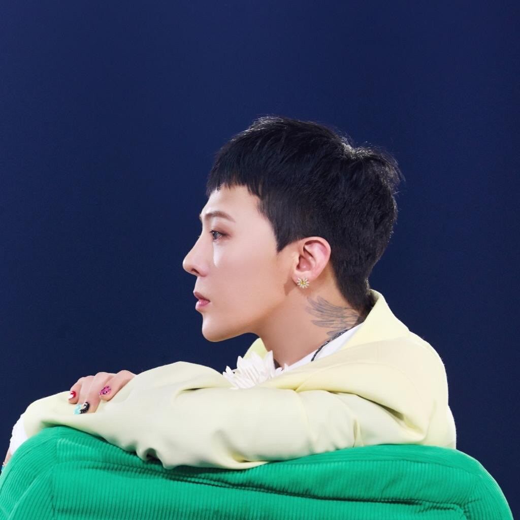Behind-the-scenes cut of G-DRAGON (BIGBANG)