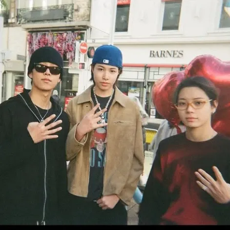 Latest photo of LNGSHOT