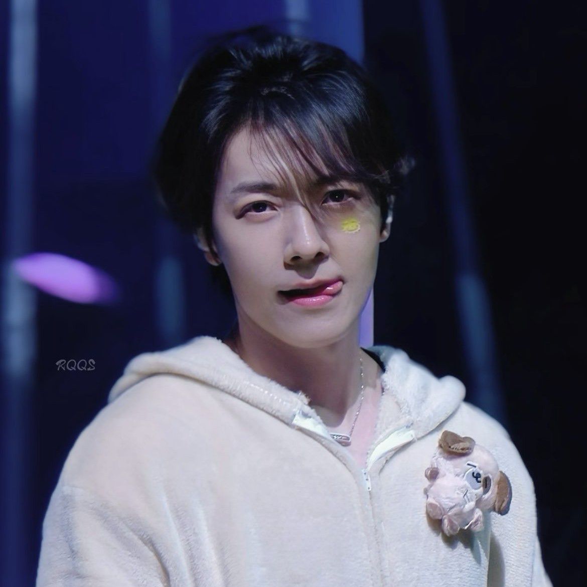 동해 (슈퍼주니어)의 비하인드 컷