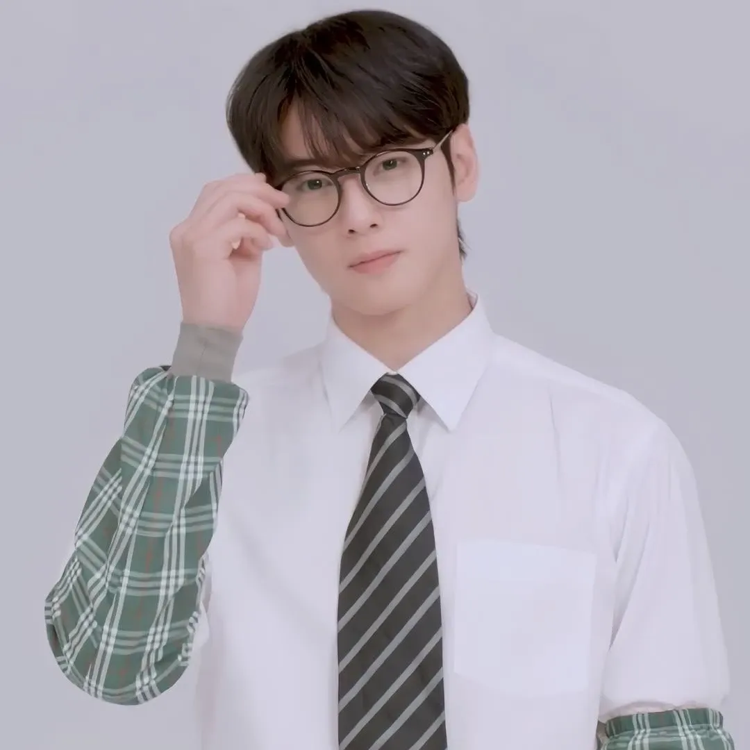 Behind-the-scenes cut of Eunwoo (ASTRO)