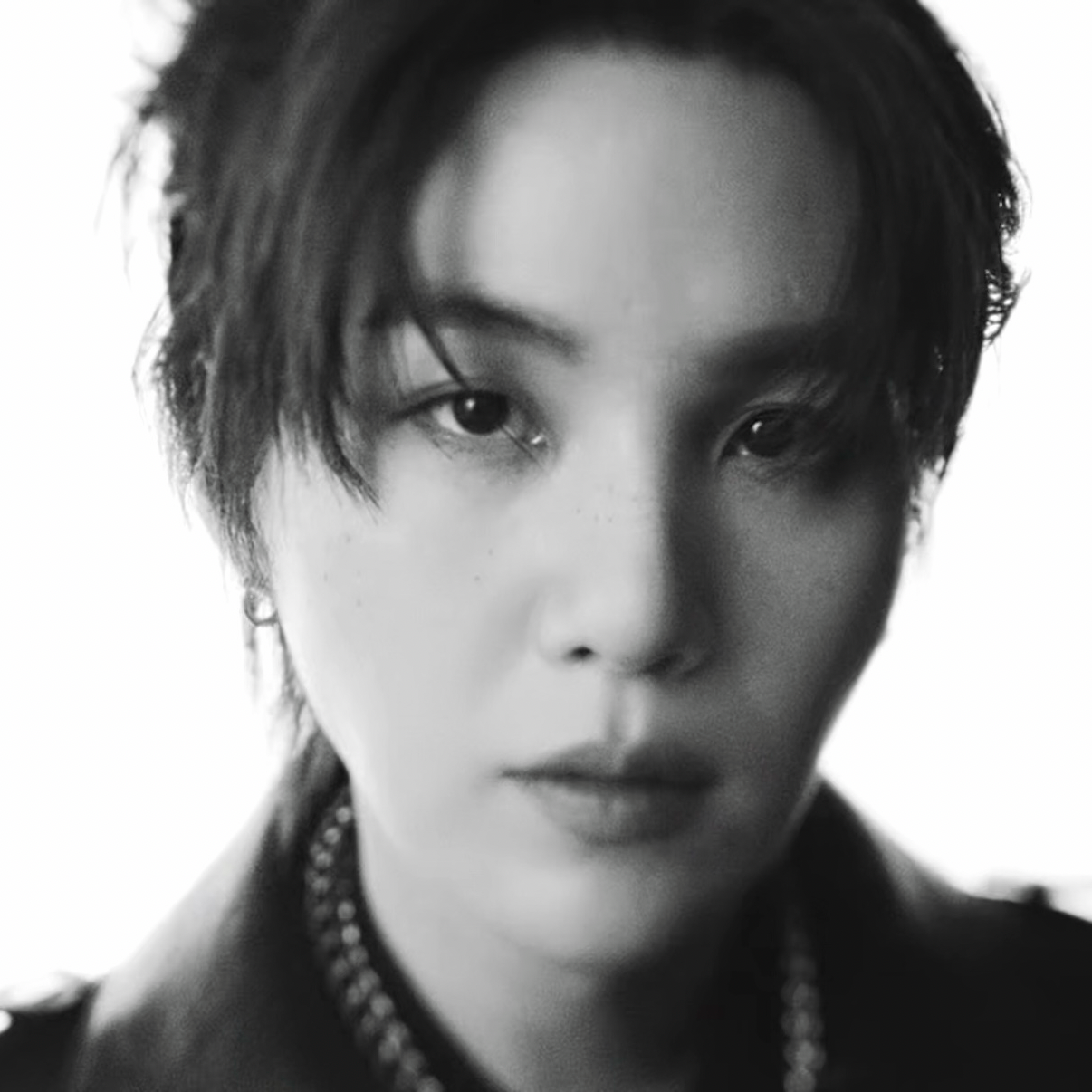 Latest photo of SUGA (BTS)