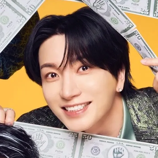 Recent activity shot of Leeteuk (Super Junior)