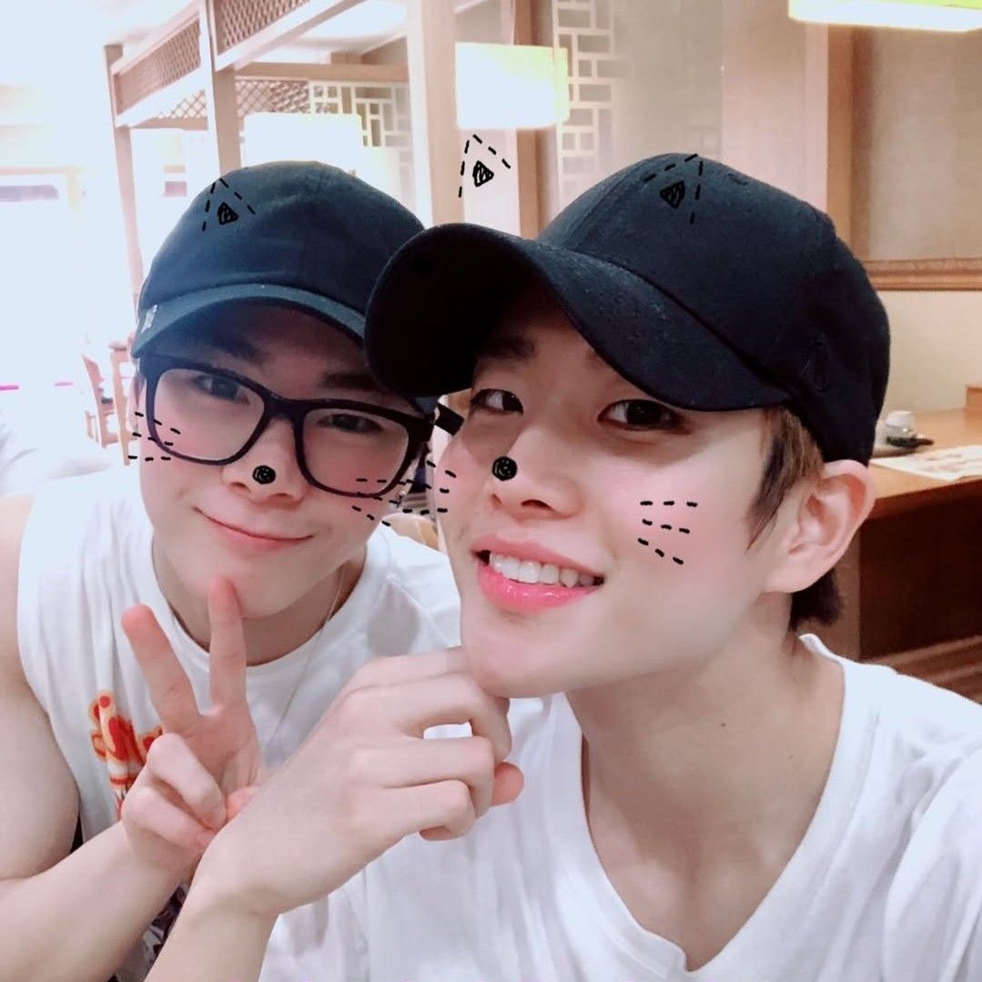 Behind-the-scenes cut of MJ (ASTRO)