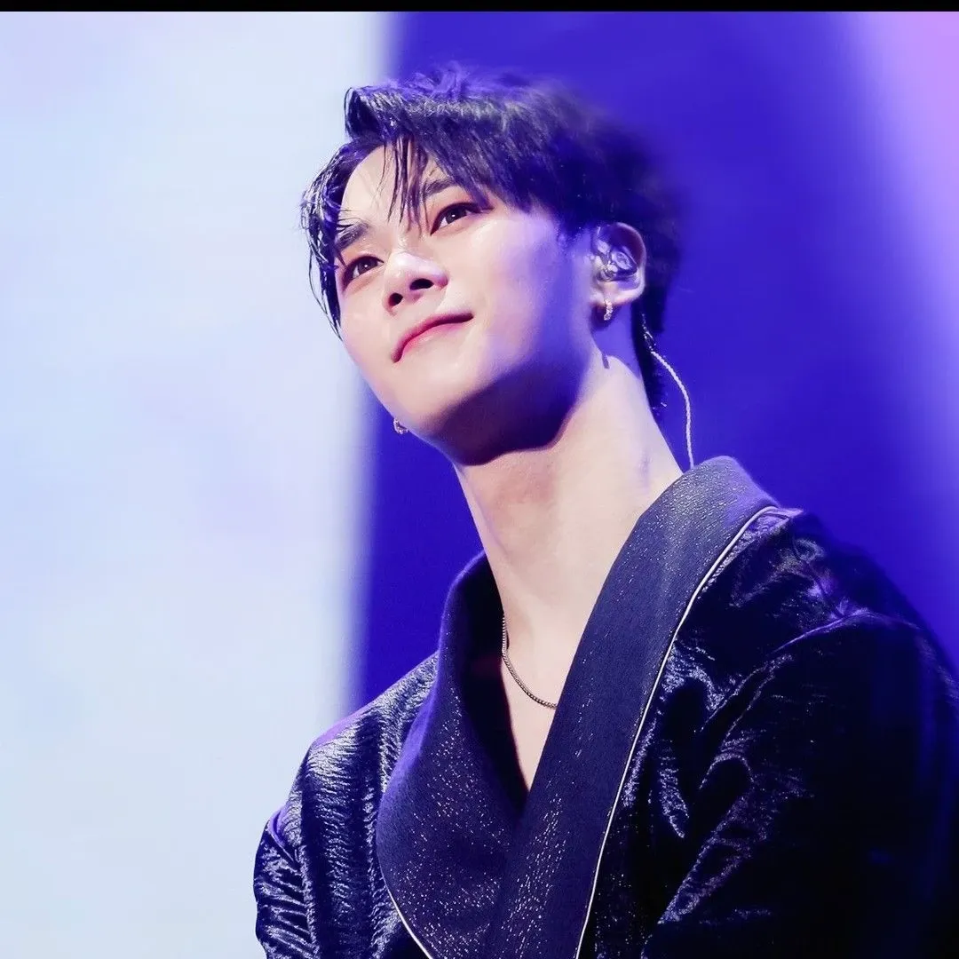 아스트로 최근 활동샷