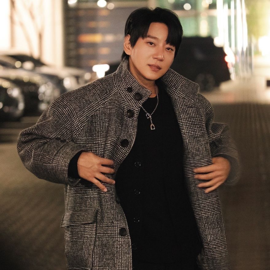 Behind-the-scenes cut of Hwang Chiyeol