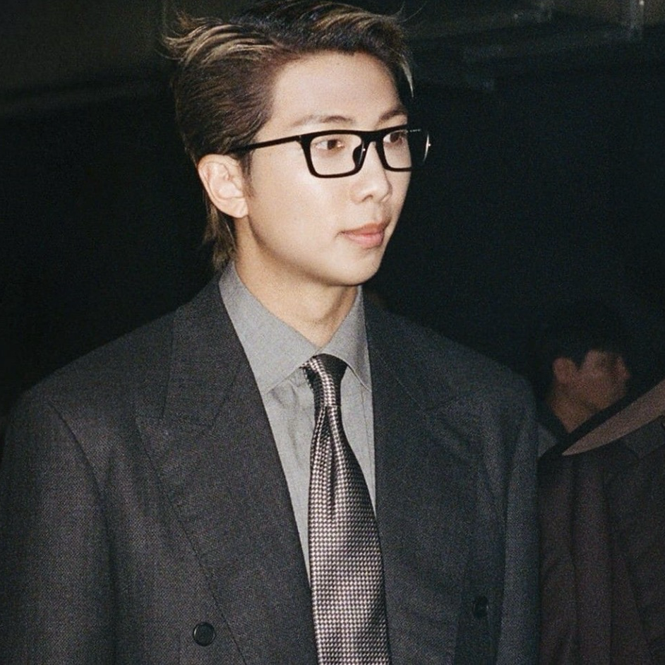 RM (방탄소년단) 최근 활동샷